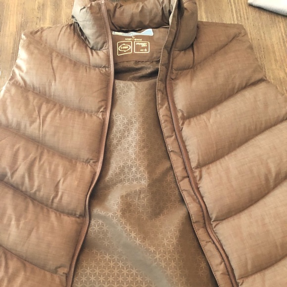 Wind river puffer vest Clearance